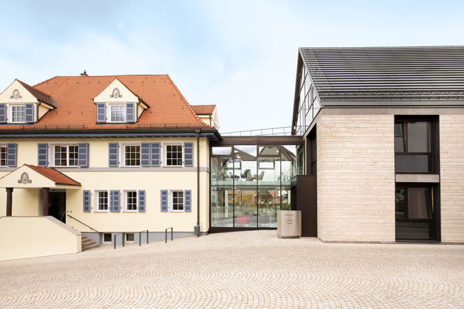 Architekturfotografie, Baukunst, Gemeinde Dußlingen, Zeeb + Frisch, Sprenger Architekten, Trikustik, BEGA, Architekten, BDA BW, born.studio