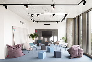 Architekturfotografie, Baukunst, Gemeinde Dußlingen, Zeeb + Frisch, Sprenger Architekten, Trikustik, BEGA, Architekten, BDA BW, born.studio